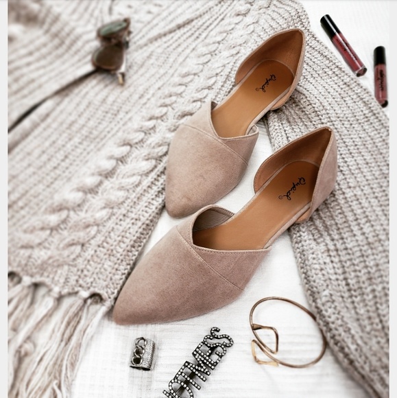 Price firm//The Chantilly// Taupe vegan suede Flat - Picture 5 of 8